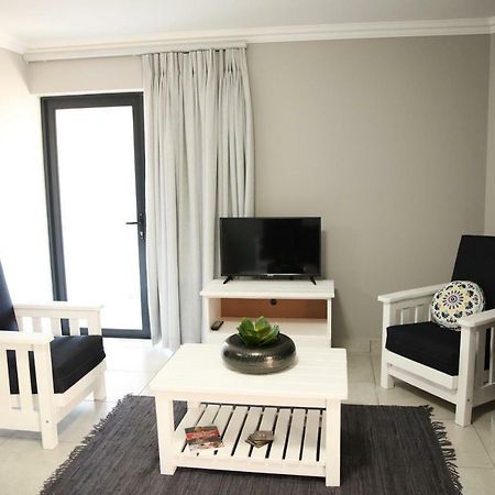 Mari-Amor Self-Catering Apartments Mosselbaai Buitenkant foto