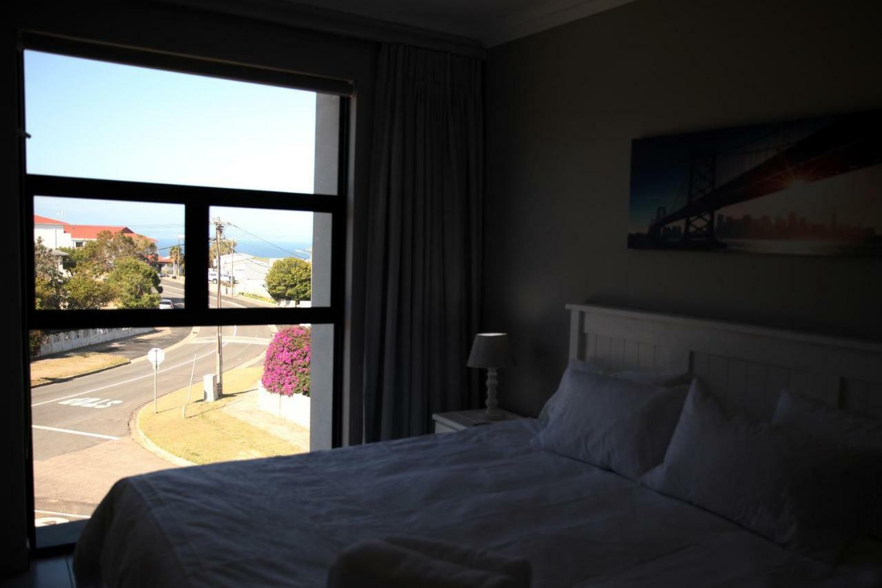 Mari-Amor Self-Catering Apartments Mosselbaai Buitenkant foto